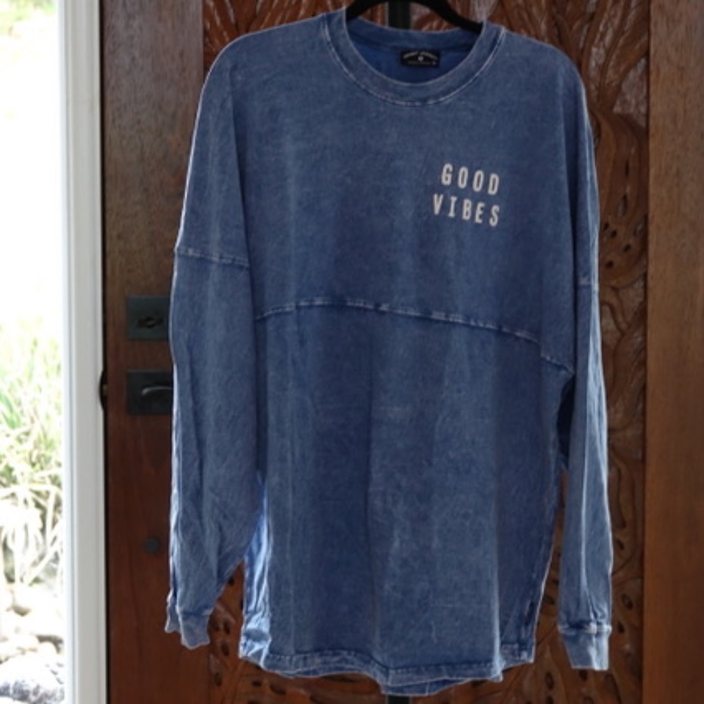 Good Vibes Long sleeve shirt